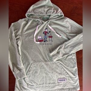 Life Is Good Chillin’ & Grillin’ Hooded T-Shirt Small Green Lightweight Hoodie